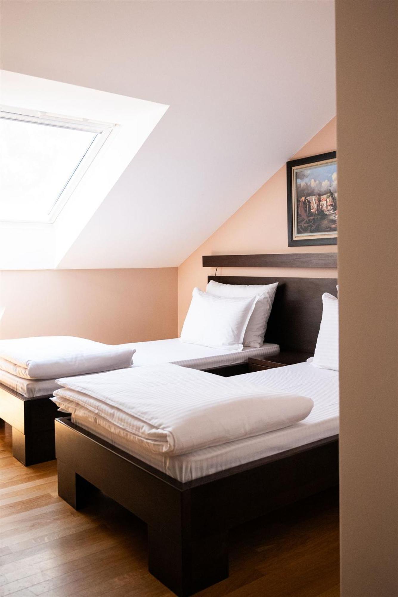 Atrium Bed & Breakfast Sremska Mitrovica Ngoại thất bức ảnh