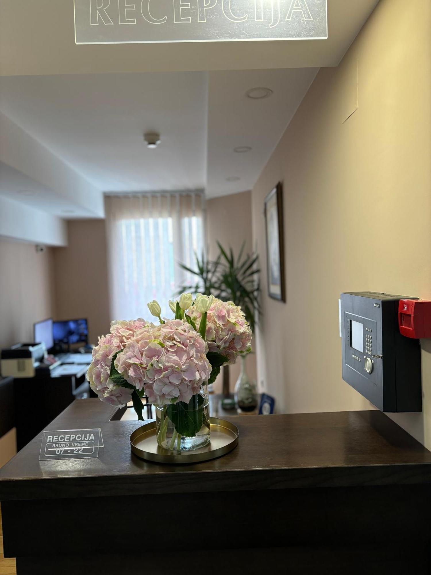Atrium Bed & Breakfast Sremska Mitrovica Ngoại thất bức ảnh